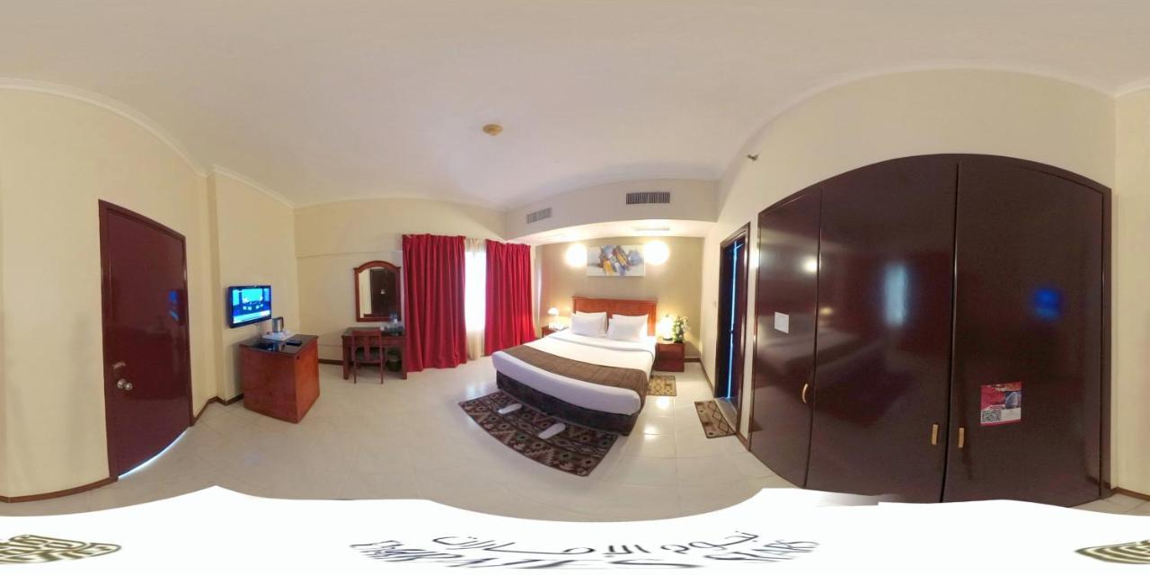מלון שארג'ה Nejoum Al Emarat מראה חיצוני תמונה